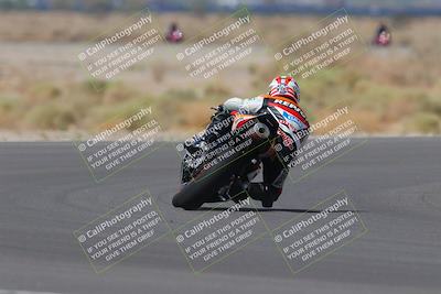 media/Sep-11-2022-SoCal Trackdays (Sun) [[81b7e951af]]/Turn 5 (1110am)/